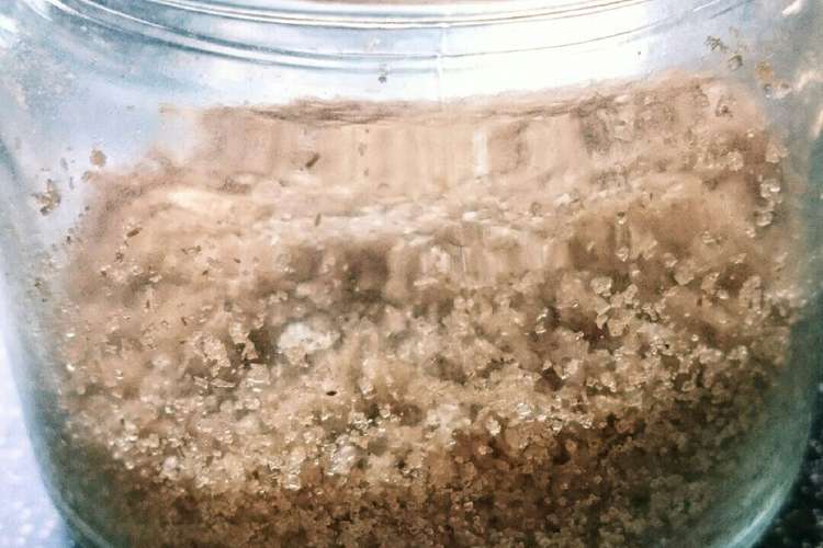 ゲランドの塩 フルールドセルでつくる燻塩 レシピ 作り方 By Kuragenoie クックパッド 簡単おいしいみんなのレシピが360万品