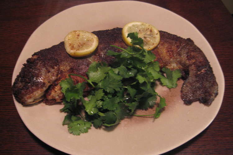 アメリカのマスの丸ごと揚げ レシピ 作り方 By Ka8to9 クックパッド 簡単おいしいみんなのレシピが375万品