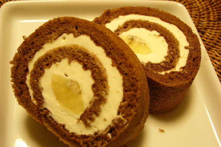 簡単美味 魅惑のチョコバナナロールケーキ レシピ 作り方 By 腹８分目 クックパッド 簡単おいしいみんなのレシピが374万品