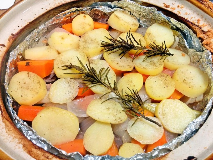 ベッコフ（フランス・アルザスの煮込料理）の画像