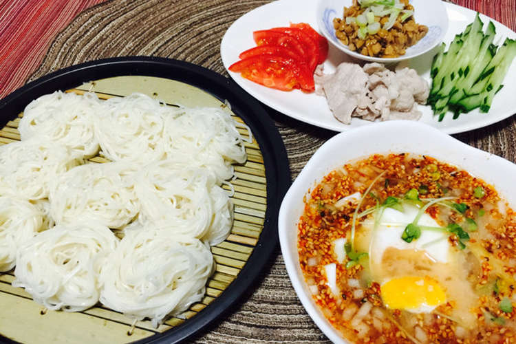 キムチの素でピリ辛冷え冷えつけ麺 レシピ 作り方 By 935kitchen クックパッド 簡単おいしいみんなのレシピが352万品