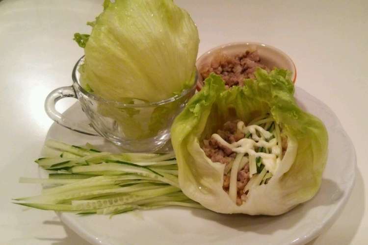 そぼろご飯のレタス包み