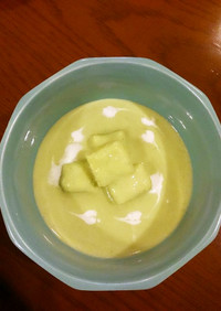 アボカドと高野豆腐の冷製スープ