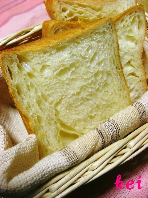 デニッシュ食パンの画像