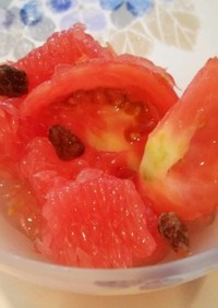 グレープフルーツとトマトのデザートマリネ