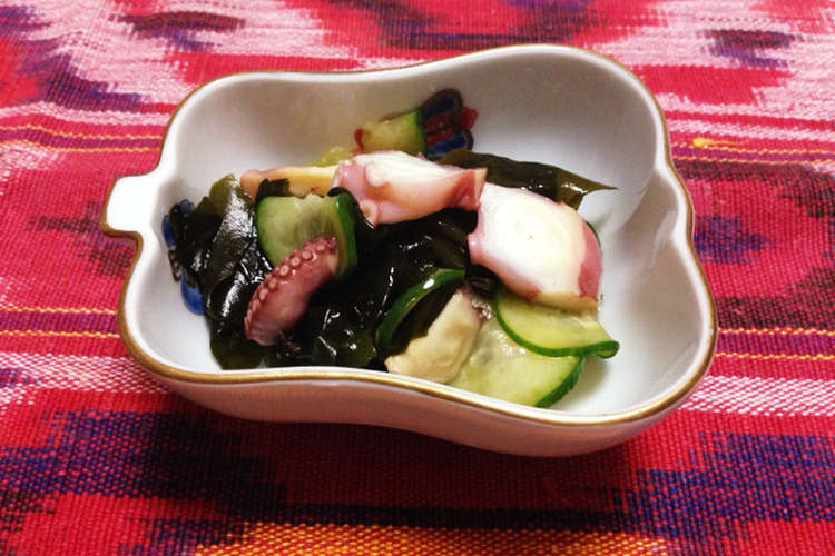 めんつゆが隠し味 きゅうりとタコの酢の物 レシピ 作り方 By 素人料理人r クックパッド 簡単おいしいみんなのレシピが359万品