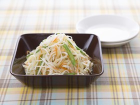 さけるチーズとシャキシャキポテトのサラダ