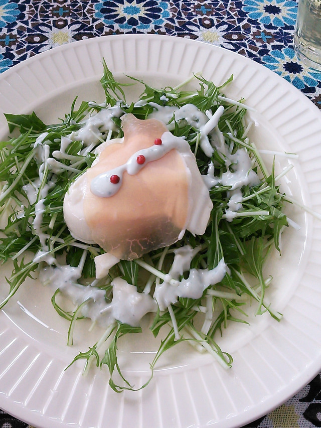 豆腐と生ハムのサラダの画像