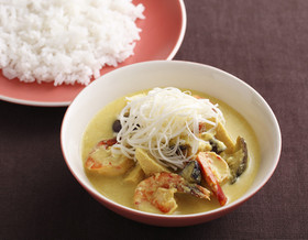 ココナッツ海老カレー