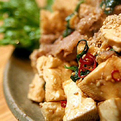 豆腐と豚肉のピリ辛大葉炒め