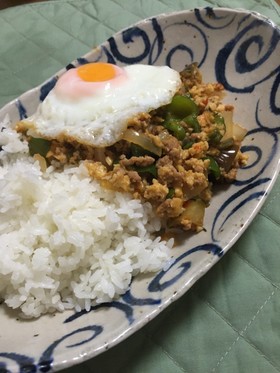 カロリーオフのガパオライス