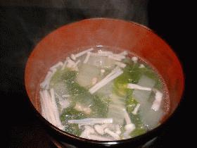 白菜とえのきの中華スープの画像