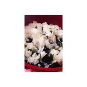 朝食にもダイエットにも♡簡単 わかめ粥