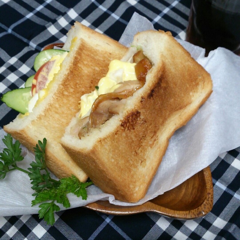 【みんなが作ってる】 ホットサンド 照り焼きチキンのレシピ 【クックパッド】 簡単おいしいみんなのレシピが353万品