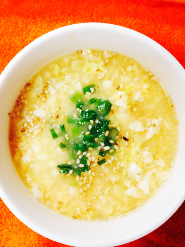 豆腐と卵のピリ辛中華スープの画像