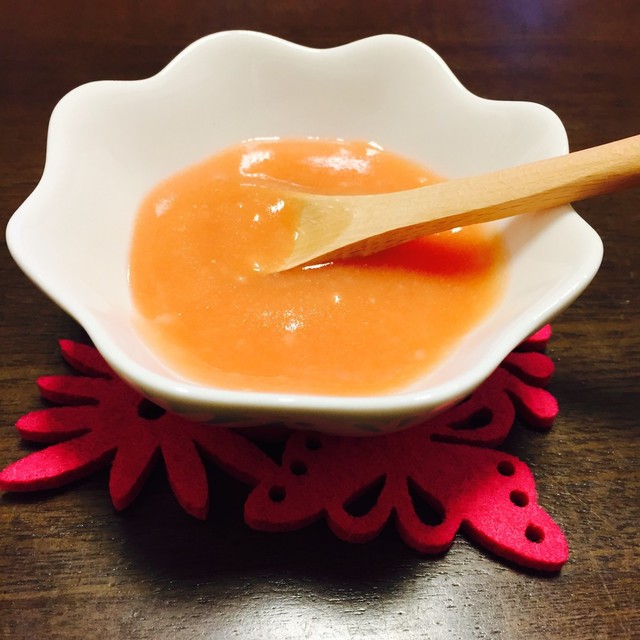 離乳食初期 2分で完成トマト入り10倍粥 レシピ 作り方 By りひ ママ クックパッド 簡単おいしいみんなのレシピが359万品