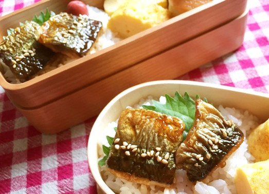 秋刀魚の蒲焼き山椒風味の画像