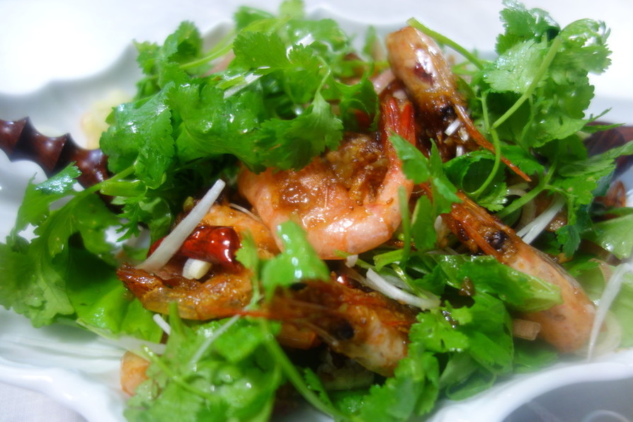 海老のピリ辛香味サラダの画像