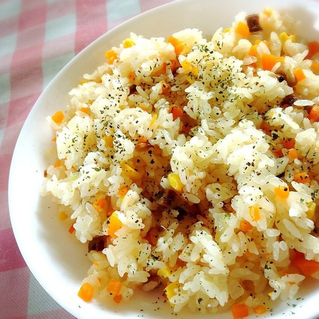 炊飯器で簡単 ピラフ レシピ 作り方 By トトロパパ クックパッド