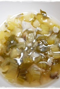 離乳食完了期　小松菜なすしめじのお味噌汁