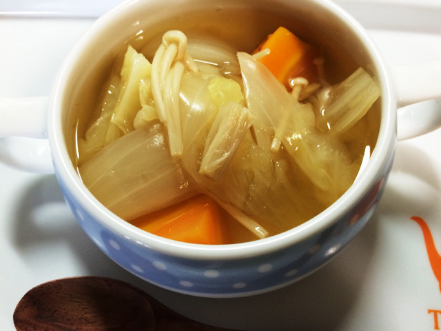 離乳食 後期〜幼児食 ゴロゴロ野菜スープの画像