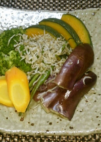 レンジで簡単！蒸し野菜サラダ