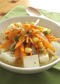 牛乳寒天ＩＮ♪冷製食べる野菜スープ