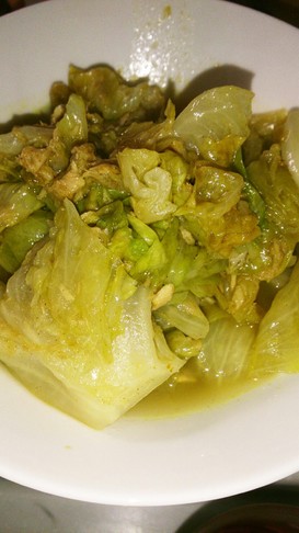 大量消費!レタスとシーチキンのカレー炒め