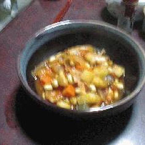 大豆とベーコンのトマト煮こみ