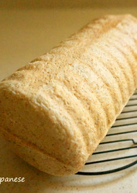 HB☆全粒粉100％トヨ型ラウンドパン
