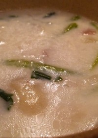 とろとろ玉ねぎの中華風ミルクスープ