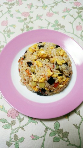 夏野菜チャーハン、ナスとトマトで!