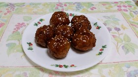 ふっわふわ♪お弁当にも☆うずら入り肉団子