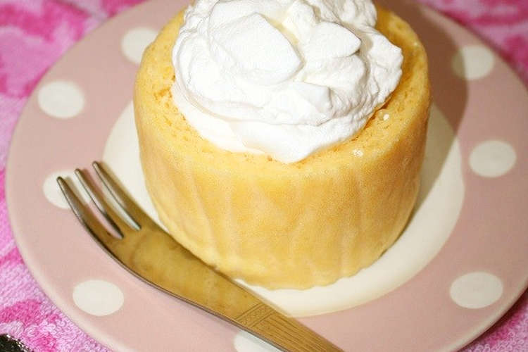 安い材料でも激旨 ふわ 濃厚ロールケーキ レシピ 作り方 By Yakopuyo クックパッド