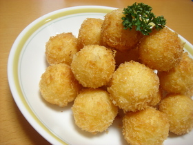 じゃがいもだけのコロフワコロッケ～♪