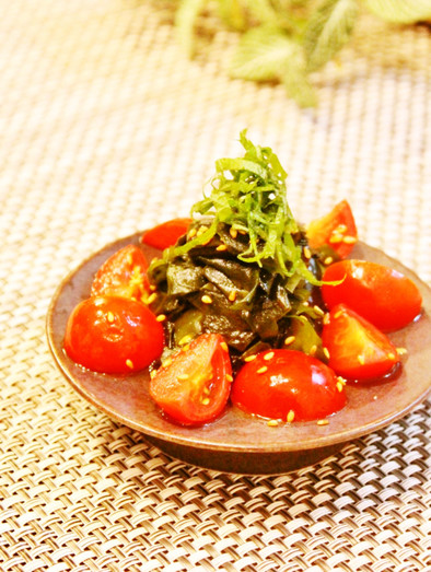 ☆わかめとプチトマトの中華風簡単酢の物☆の写真