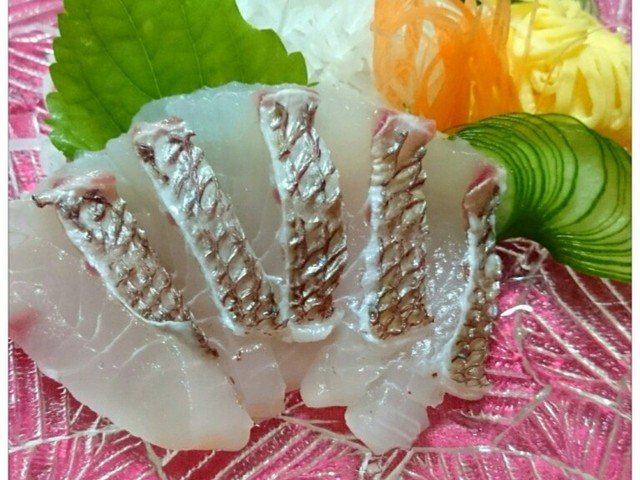 真鯛のお刺身 湯引きの仕方 レシピ 作り方 By まなげ クックパッド 簡単おいしいみんなのレシピが360万品