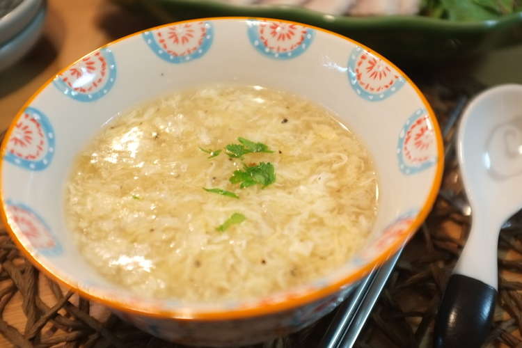 豚肉の茹で汁を活用 かきたま中華スープ レシピ 作り方 By Sachi5 クックパッド 簡単おいしいみんなのレシピが371万品