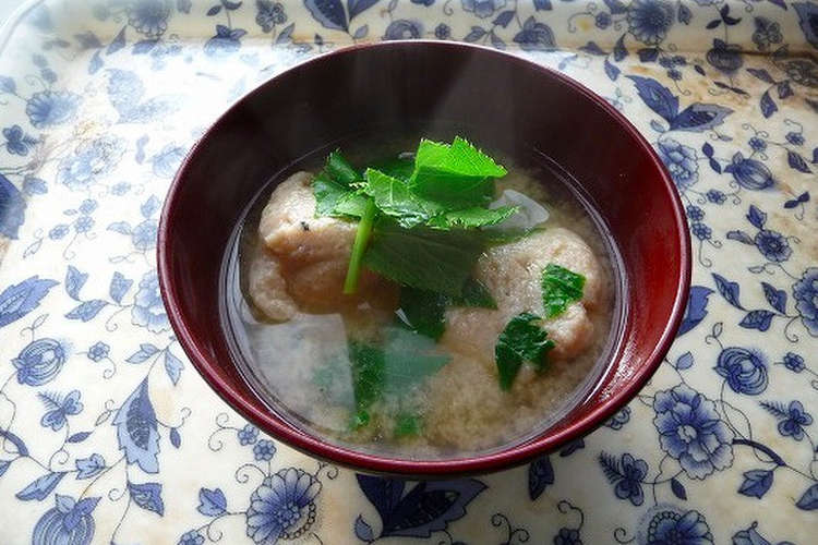 すり身と明日葉のお味噌汁 レシピ 作り方 By 清漁水産 クックパッド