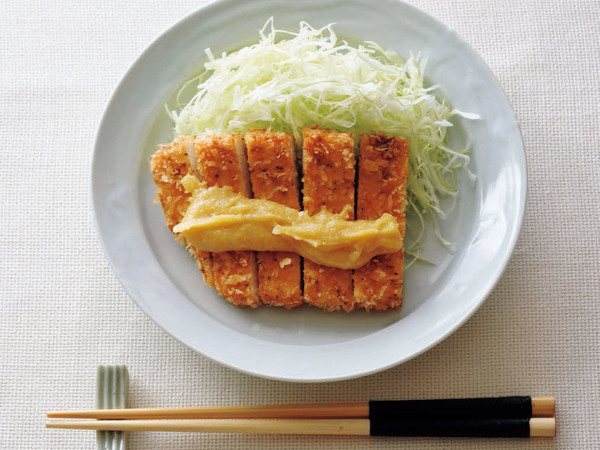かじきのフライ 柚子味噌添え