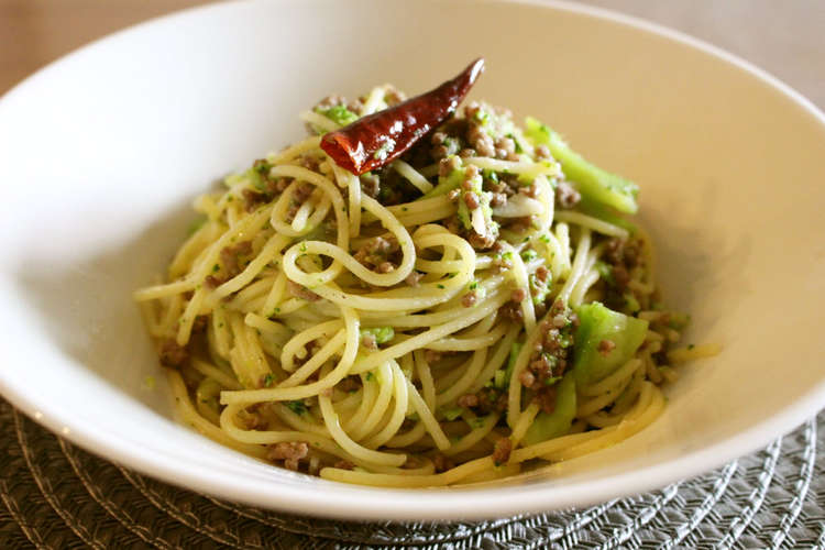 つぶしブロッコリーとひき肉のスパゲッティ レシピ 作り方 By Meguo2929 クックパッド 簡単おいしいみんなのレシピが352万品