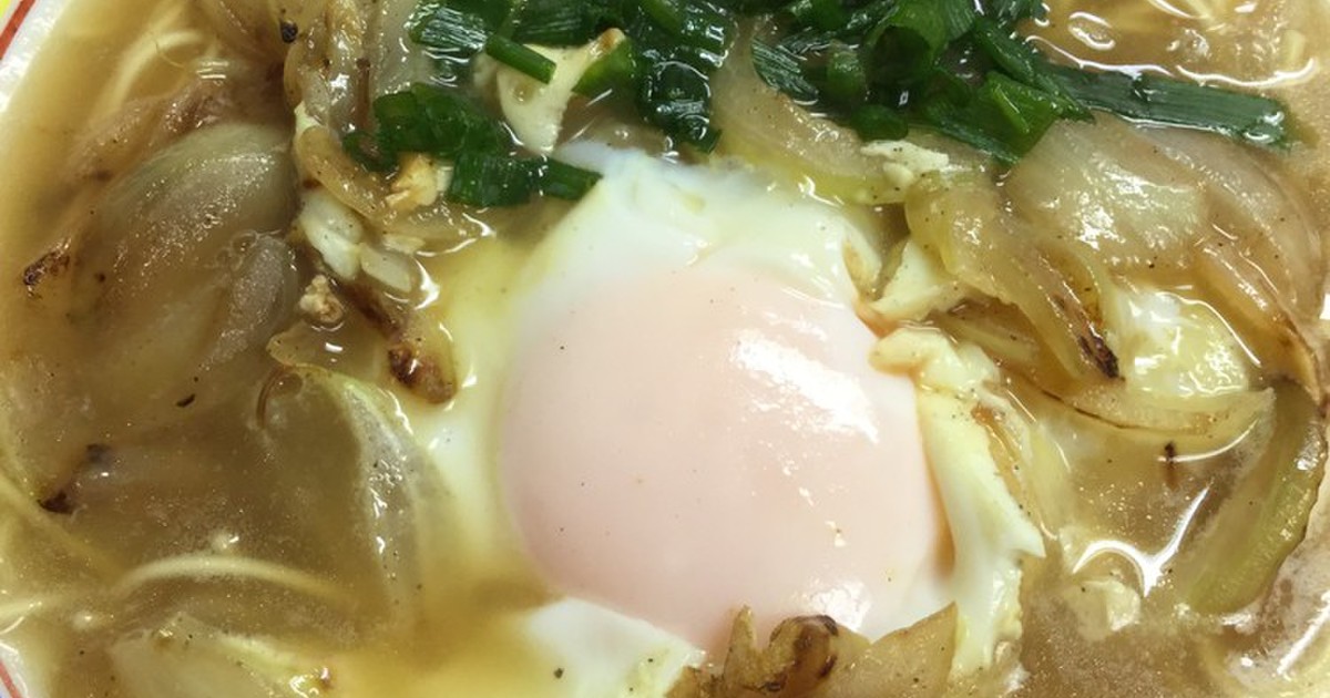 玉ねぎの巣ごもり卵をのせたラーメン by はーとねこ [クックパッド] 簡単おいしいみんなのレシピが265万品... 