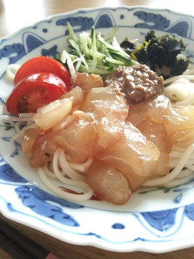 ごまだしで夏のさっぱり冷やしうどん