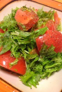 トマトと水菜のシンプルなサラダ