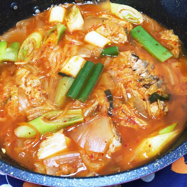 韓国料理 鯖キムチチゲの画像