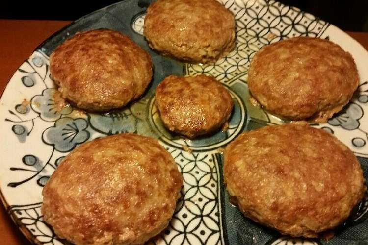 弱火でふっくらハンバーグ 科学的焼き方 レシピ 作り方 By ナッキュー クックパッド 簡単おいしいみんなのレシピが361万品
