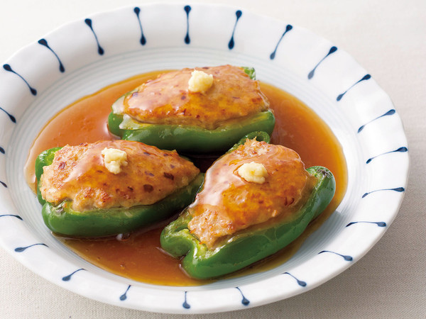 ピーマンの肉詰め しょうがあんかけ