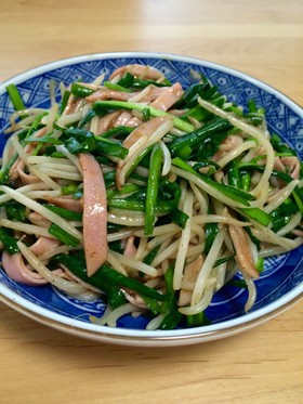 簡単安い!もやしとニラとハムの炒め物♡