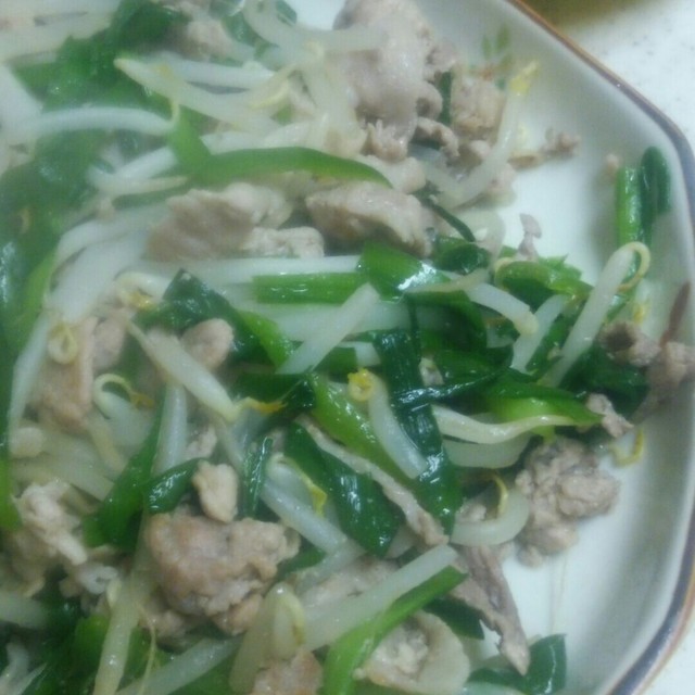 簡単シンプル ポン酢で食べる豚もやし炒め レシピ 作り方 By もかーちゃん クックパッド 簡単おいしいみんなのレシピが352万品 簡単シンプル ポン酢で食べる豚もやし炒め レシピ 作り方 By もかーちゃん クックパッド 簡単おいしいみんなのレシピが352万品