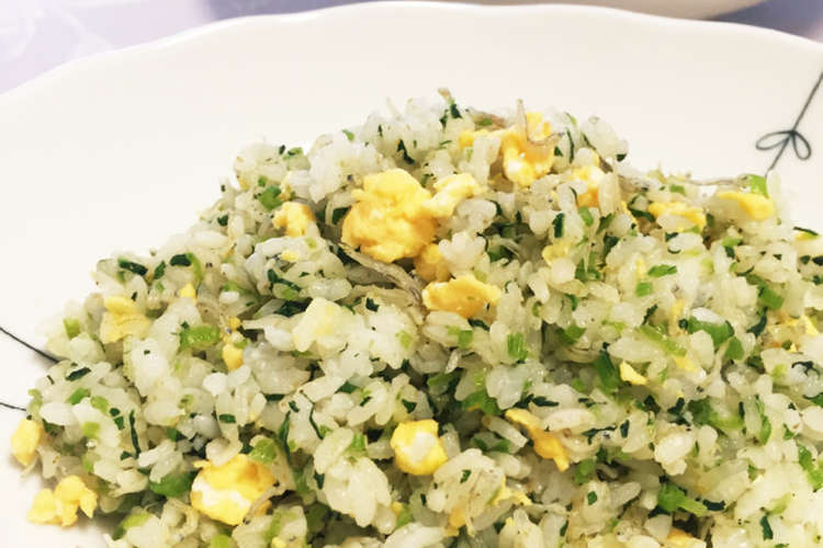 子ども大好き 小松菜とじゃこの炒飯 レシピ 作り方 By かやっちょ クックパッド 簡単おいしいみんなのレシピが359万品